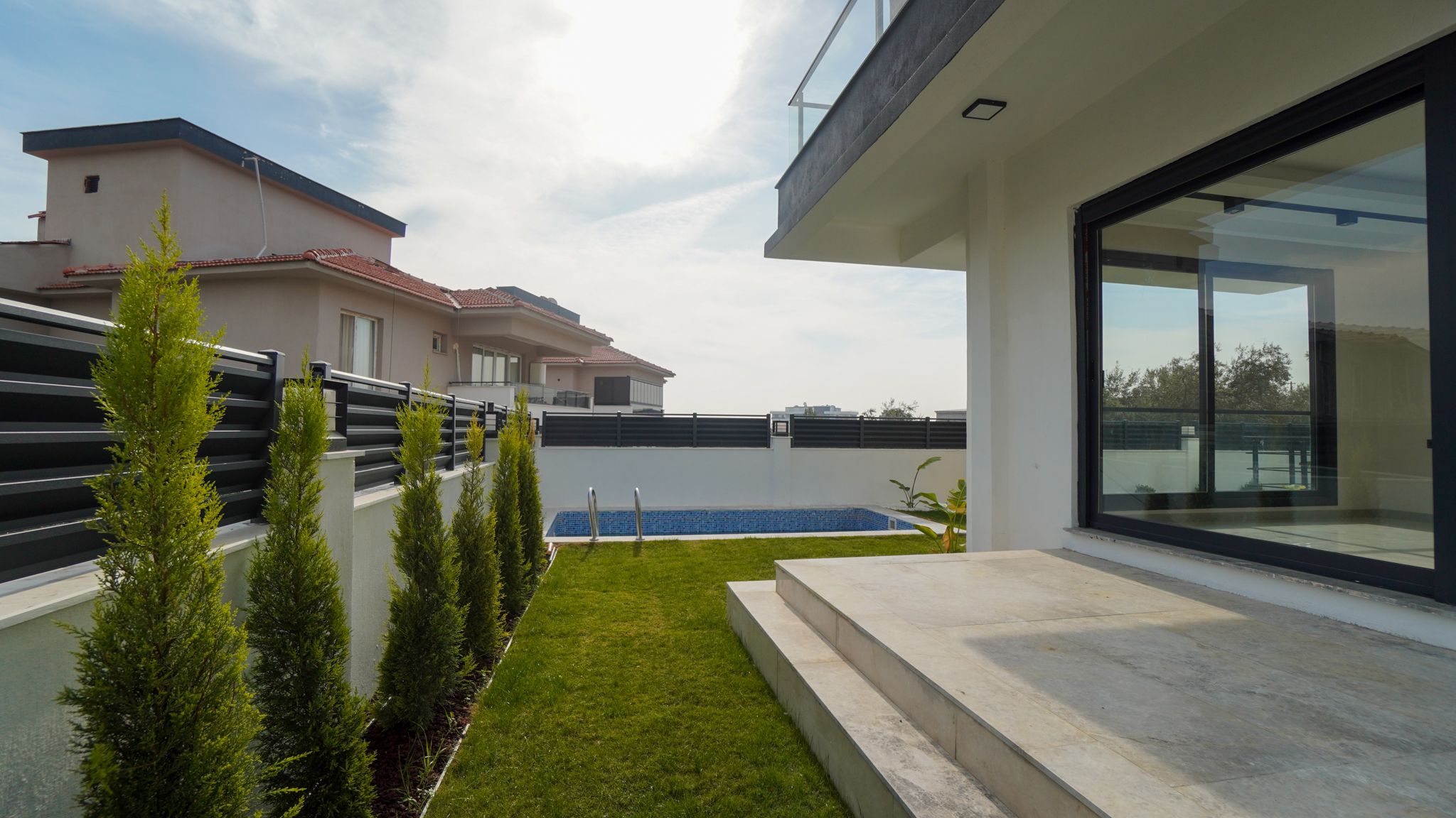 WhatsApp Image 2024-11-14 at 18.29.41